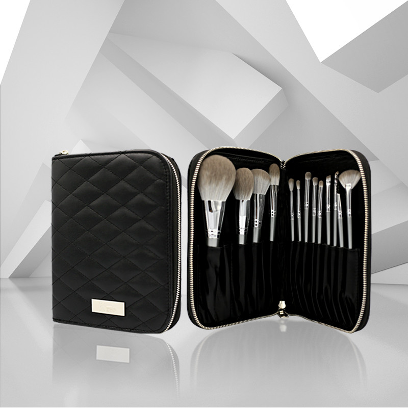 China PU Leather Professional Makeup Brush Bag with Brush Wholesale-02