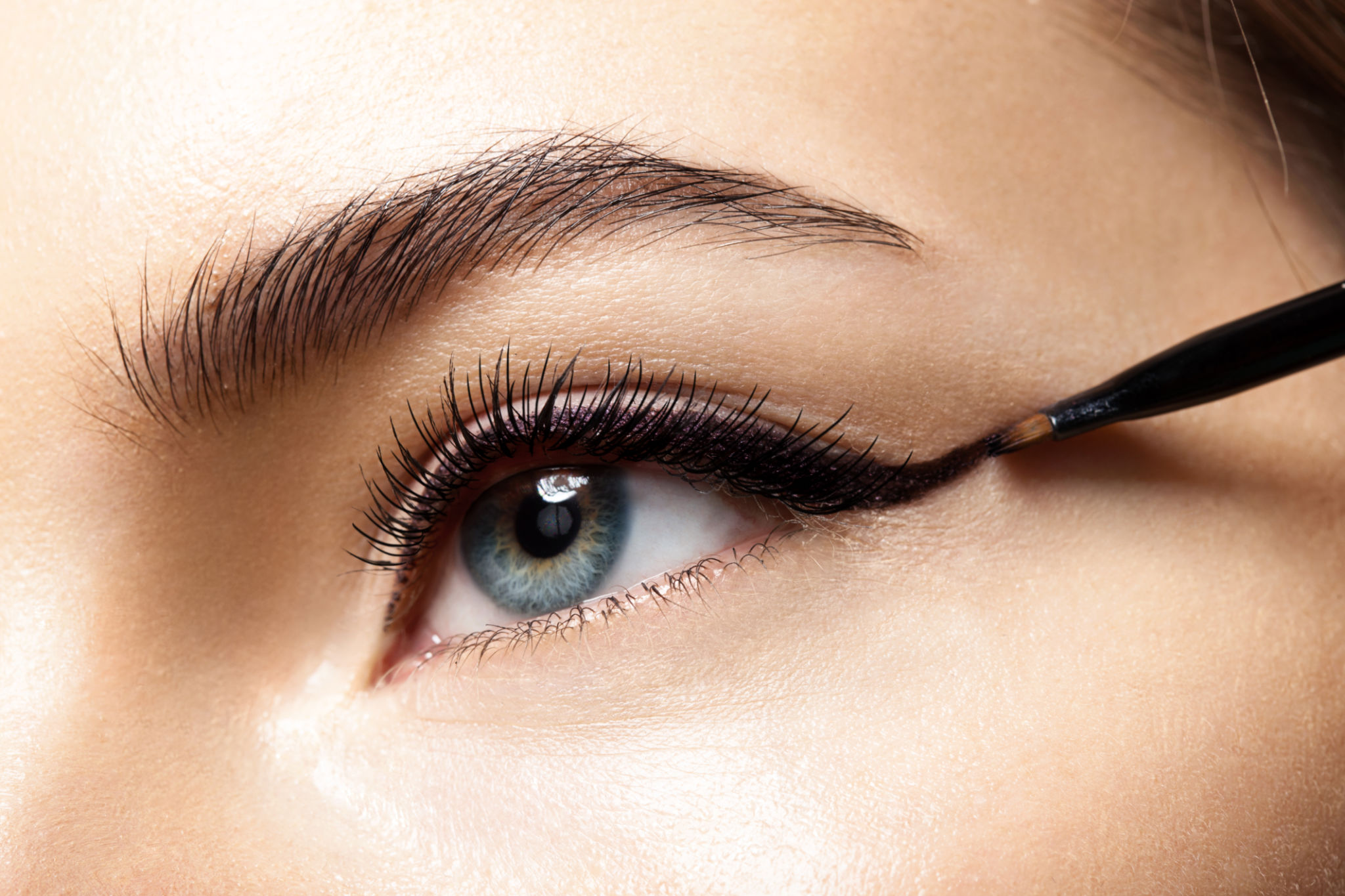 best eyeliner brush for thin line